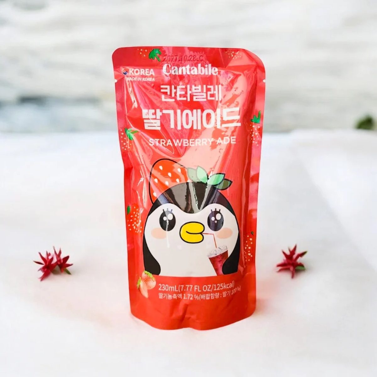 Strawberryade Pouch